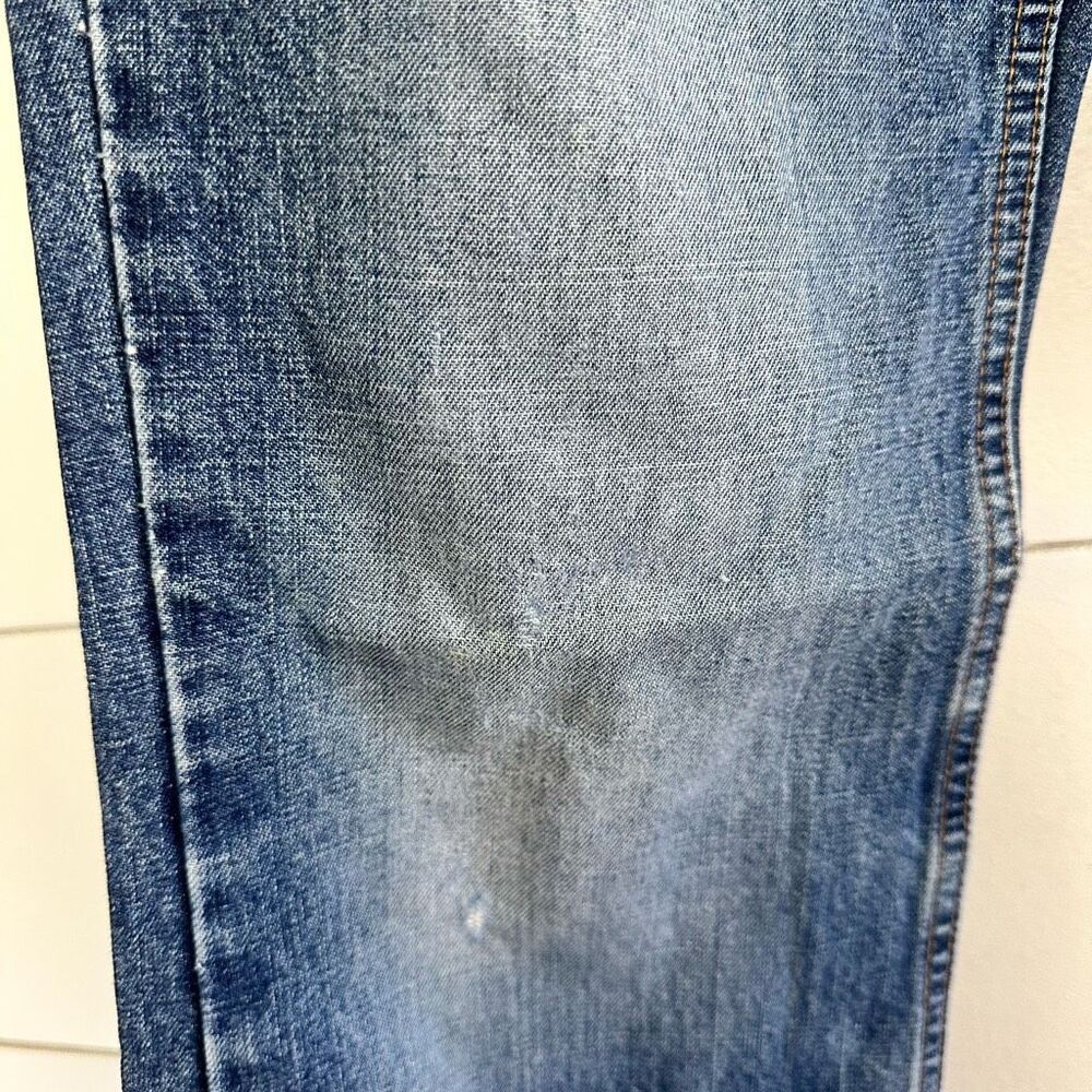 BCBG Maxazria Y2K Boot Cut Flare Distressed Jeans Size 3/4R - Picture 4 of 11
